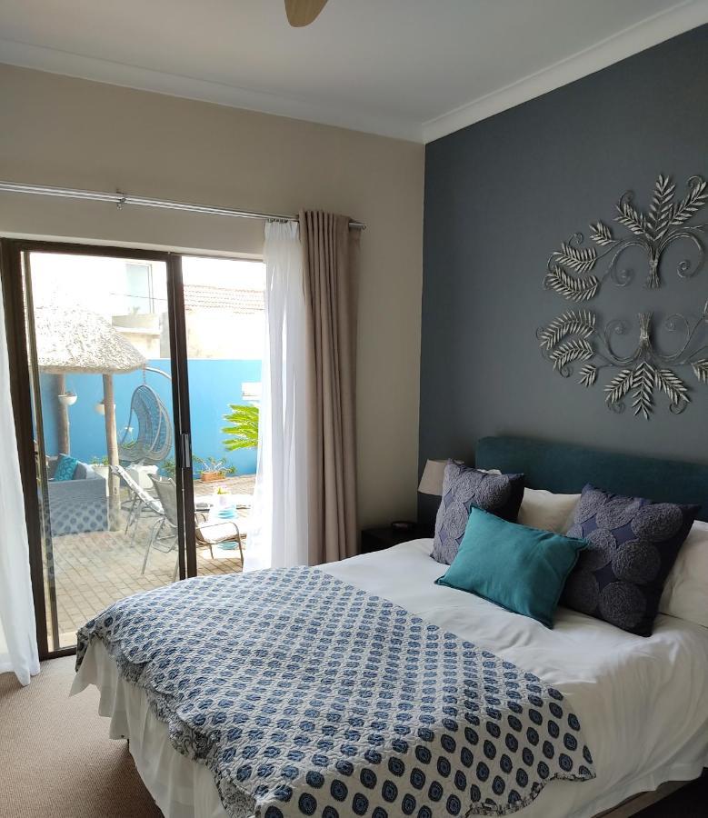 Palm Beach Guesthouse Port Elizabeth Exterior photo