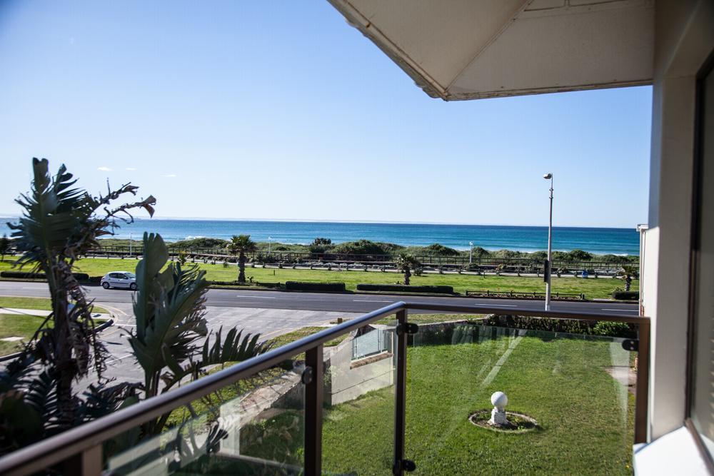 Palm Beach Guesthouse Port Elizabeth Exterior photo